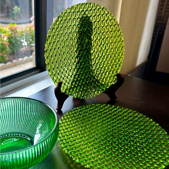 2 pressed green plates 8.25” - Picture 5 of 10